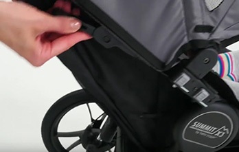 Baby Jogger Summit X3 låsefunktion 